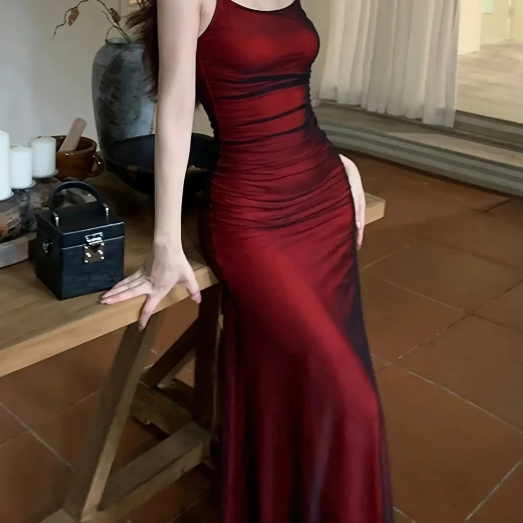 שמלת קמיזול אדומה אלגנטית עם כתפיים חשופות (משלוח חינם)