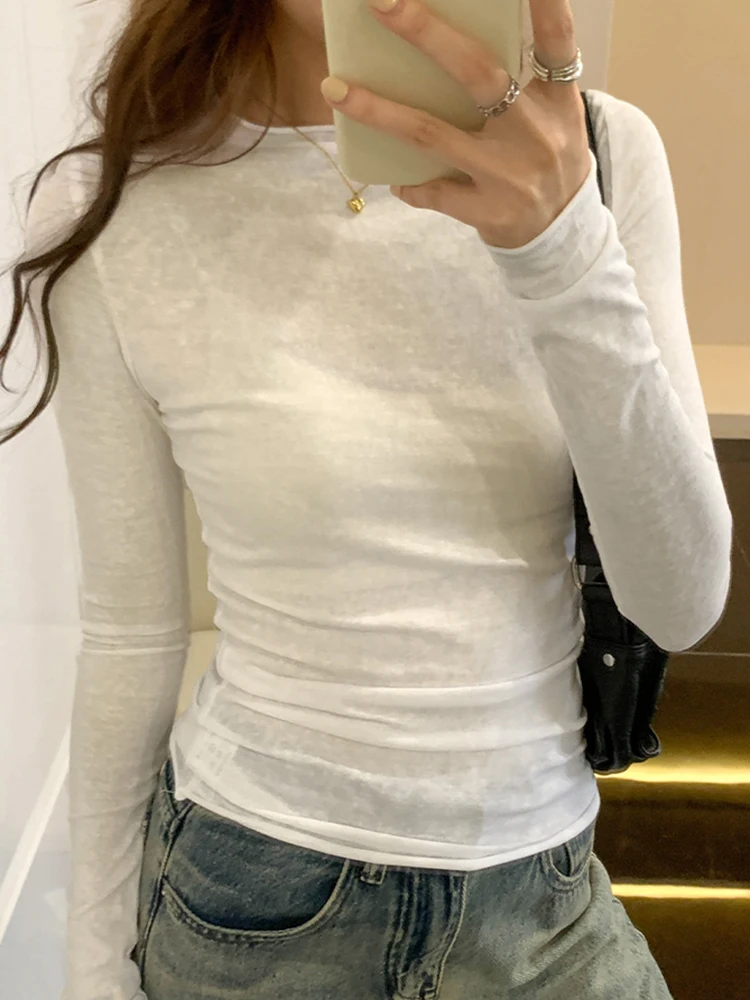 חולצת טי-שירט לנשים בגזרה צמודה עם שרוולים ארוכים (משלוח חינם)